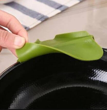 Anti-spill_Kitchenware_Deflector_Gallery_Img3