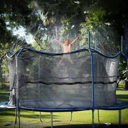 Trampoline_Water_Sprinkler_Gallery_Img3-min