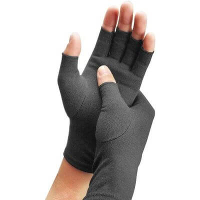 Arthritis_Compression_Gloves_Gallery_Img2-min