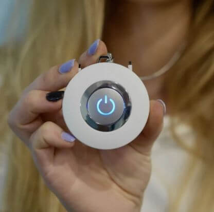Ionic_Air_Purifier_Necklace_Gallery_Img4